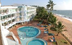 -. .  Induruwa Beach Resort 4*