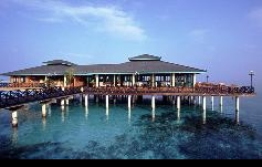 .   . Sun Island Resort 5*